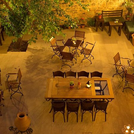 Aristonicus Boutique Hotel แบร์กามา ภายนอก รูปภาพ