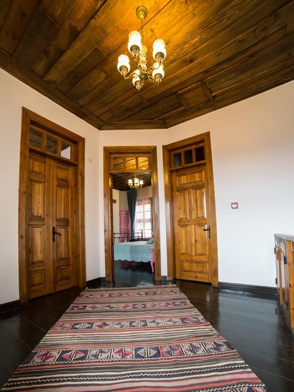 Aristonicus Boutique Hotel แบร์กามา ภายนอก รูปภาพ