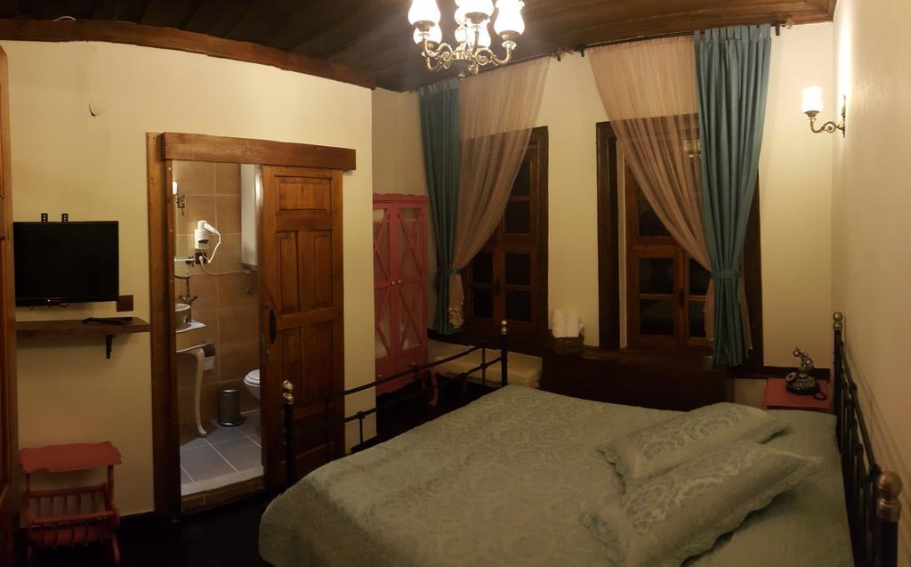 Aristonicus Boutique Hotel แบร์กามา ห้อง รูปภาพ